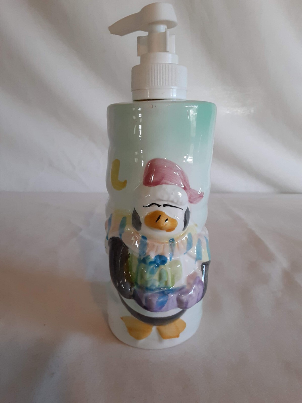 Ceramic Penguin-Shaped Soap Dispenser for Bathroom or Kitchen-image