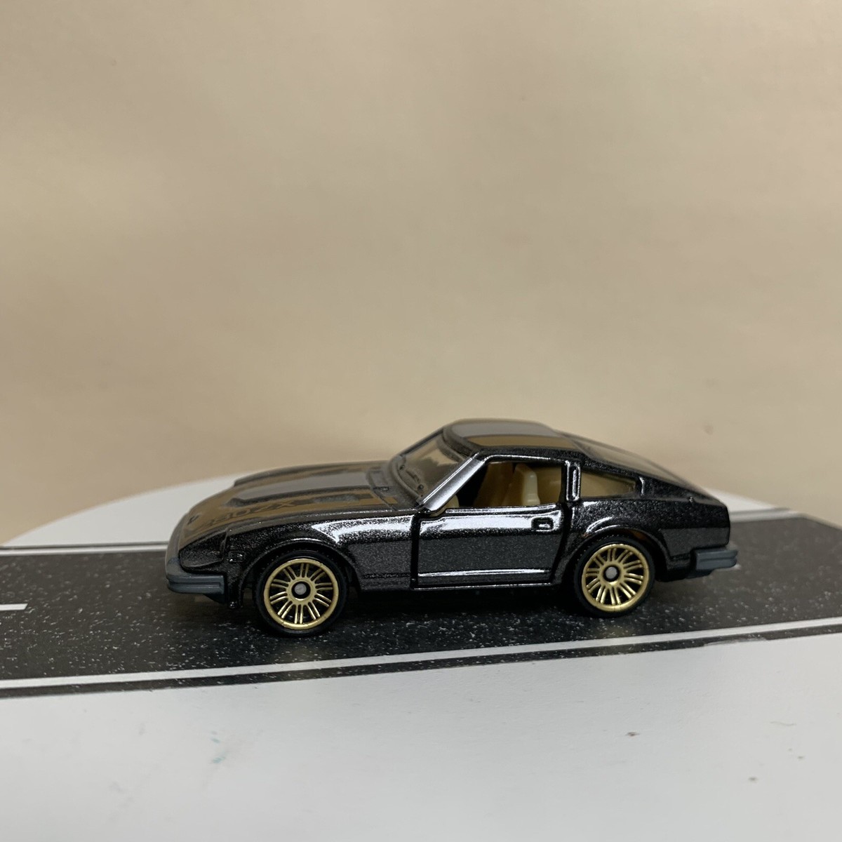 ミダック ミニカー 2018 Matchbox Moving Parts 1982 Datsun 280ZX Coupe Black