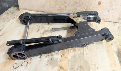 Triumph Tiger 900 T400 Schwinge Swingarm