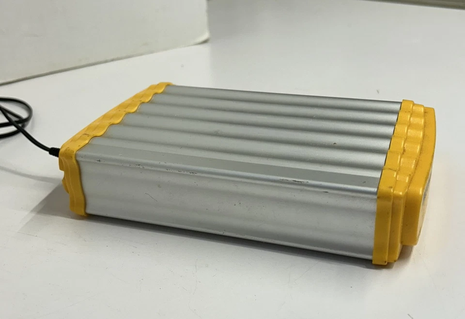 Buslink 20GB External USB Hard Drive for PC Model L20/20GB, Parts Only - Image 3 of 4