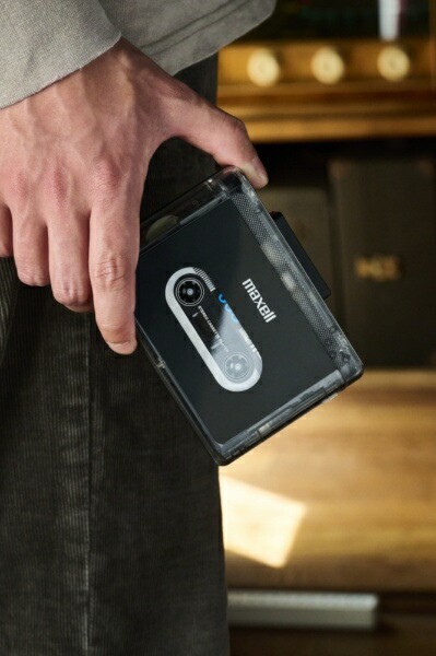 新品　maxell MXCP-P100 ブラック MXCP-P100BK Amazon.co.jp: maxell MXCP-P100-BK Bluetooth Portable Cassette