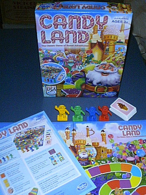 CANDY LAND Board Game by 2014 Hasbro USA Complete in Box, 2 to 4 Players Ages 3+