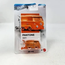 Kool Kombi * 2026 Hot Wheels PANTONE Silver Series Case A