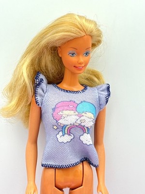 Barbie Puppenkleidung - Barbie Fashions Hello Kitty Lavendel Shirt 2017