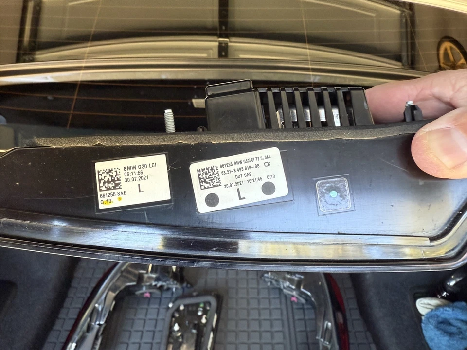 BMW OEM M5 F90 2021 LED Tail Lights Left Right Pair- Smoked- Like New Condition - Image 4 of 4