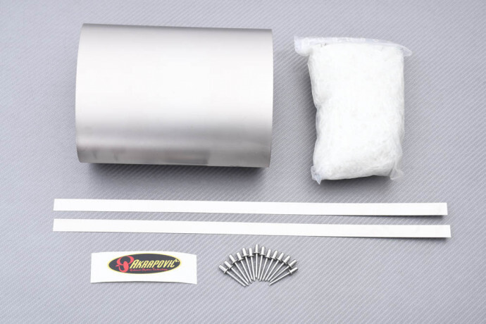 Enveloppe Titane AKRAPOVIC P-RK70TN23, la Noblesse du Matériau pour Échappement M-K6R4-NTT