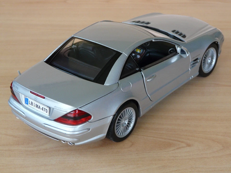 Mercedes SL55 AMG R230 - Maisto - 1/18 - Photo 4/4