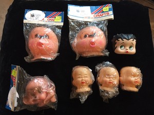 bag of doll heads