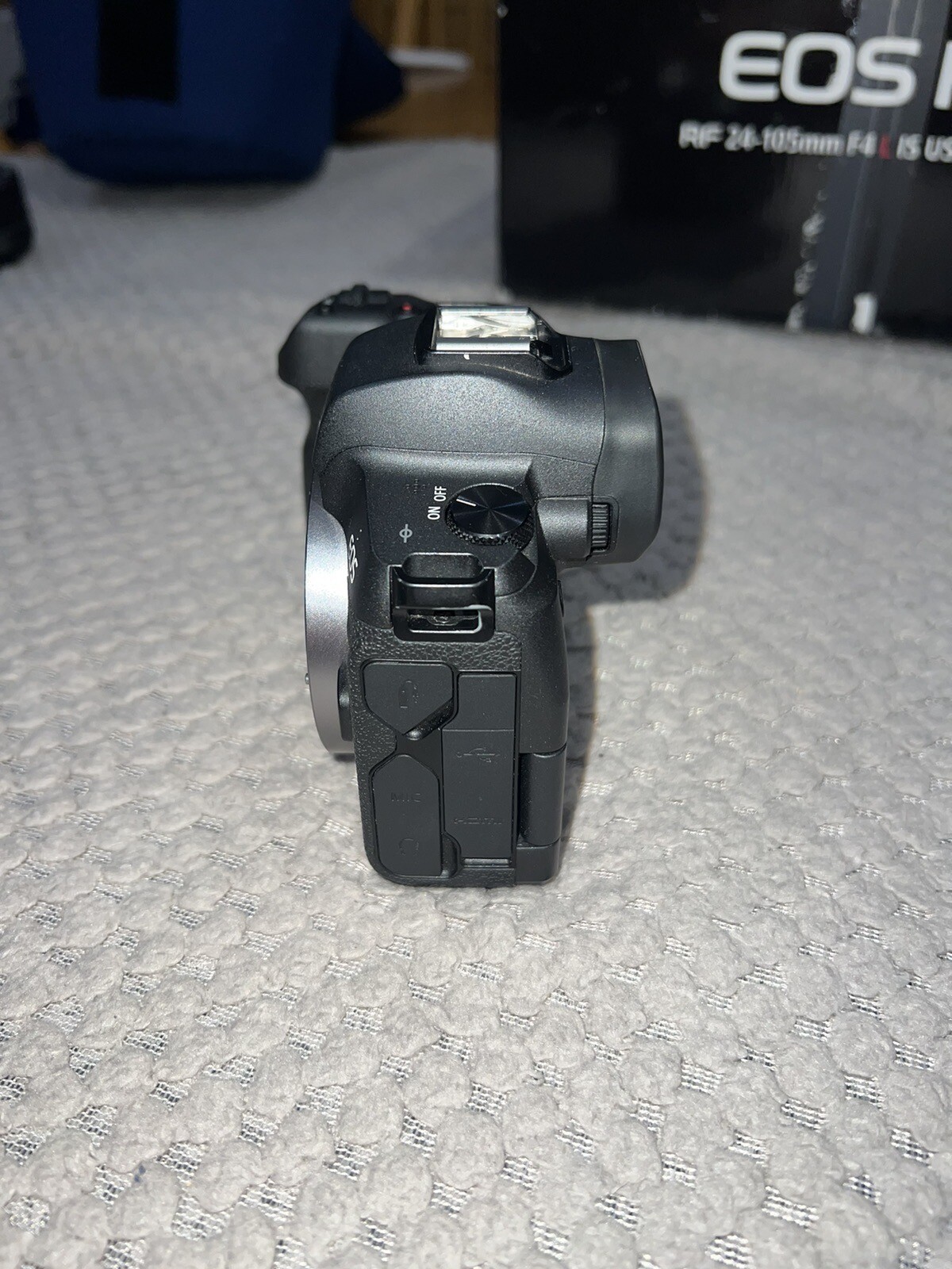 Canon EOS R 30.3MP Mirrorless Digital Camera Black (Body Only