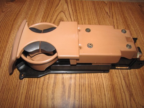 CADILLAC ELDORADO DUAL CUP HOLDER 93-95 OEM
