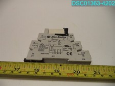 ALLEN BRADLEY 700-HLT12 Terminal Block Relay