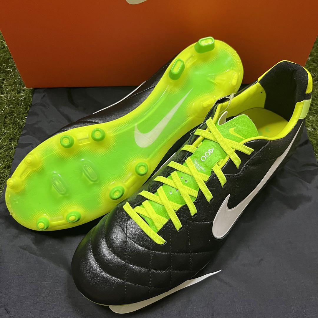 Nike Tiempo Legend IV FG 454316 013 US 8.5 Soccer Cleats