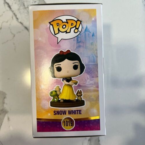 Funko Pop Disney Ultimate Princess Snow White - Picture 2 of 7