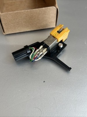 Headshell  + System Tonabnehmer  Nadel ADC Anschluss 5-polig audio technica