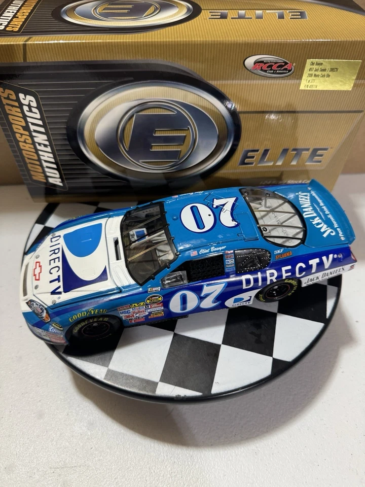 RARO* Clint Bowyer #07 Jack Daniels DIRECTV ELITE 2006 1/24 Nascar Diecast Foto 2 de 4