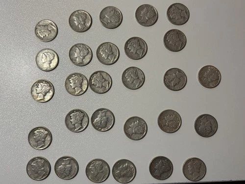 Lot of 28 Mercury Liberty Silver Dimes 90% Silver 1940s- Winged Liberty Head