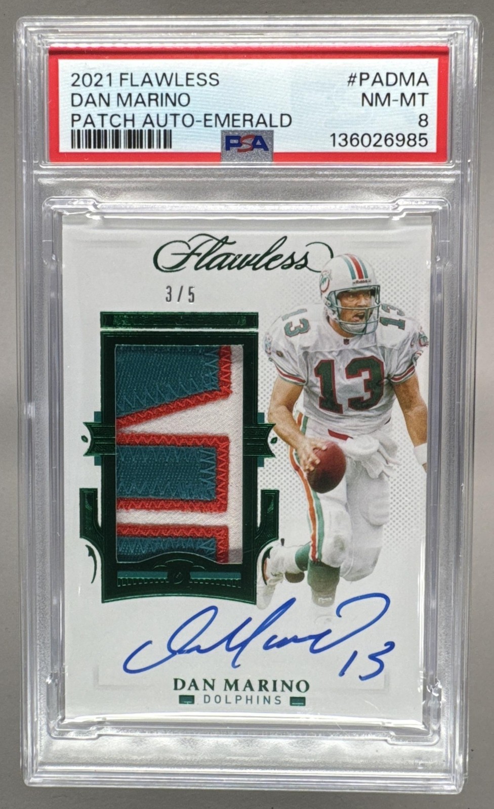 Dan Marino 2021 Panini Flawless #PA-DMA Emerald Patch Auto 3/5 PSA 8 view 1