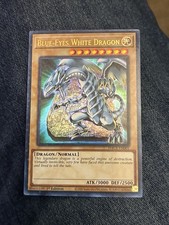 BLUE-EYES WHITE DRAGON YU-GI-OH ULTRA RARE 1ST EDITION 89631139