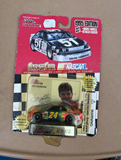 Racing Champions NASCAR Jeff Gordon DuPont 1:64 Diecast Chevy Stock Car w/ Stand