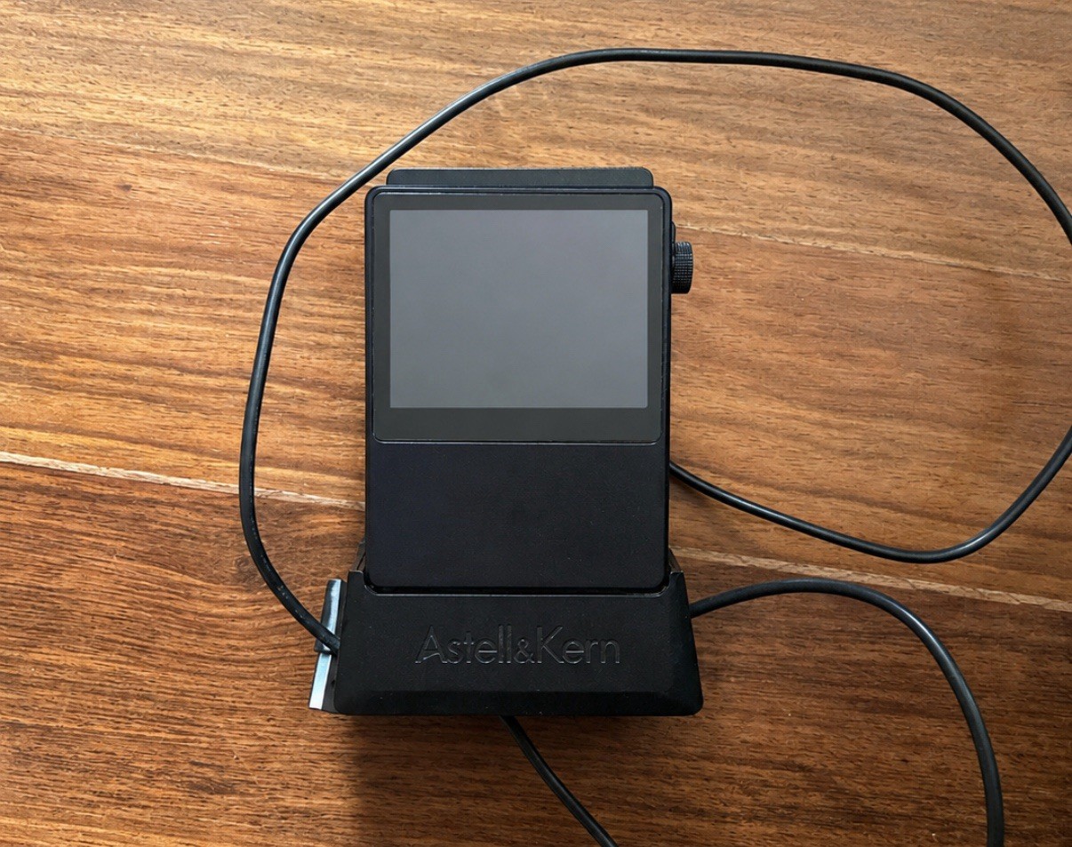 Astell & Kern AK100 Portable Hi-Res Audio Player