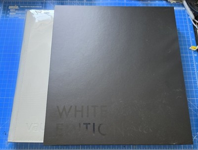 Vault x Exo-Tec 12 Pocket Zip Binder White Edition, für 480 Sammelkarten