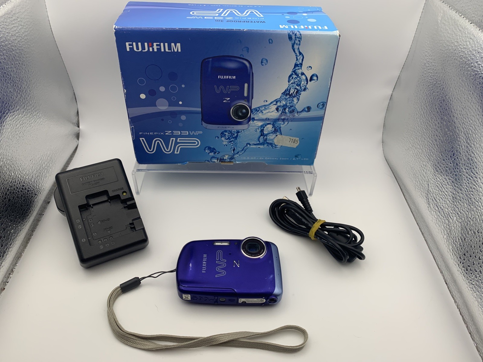Fujifilm FinePix Z33WP Waterproof 10MP Digital Compact Camera Blue Boxed Z33 WP