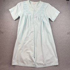 Miss Elaine Seersucker Robe Housecoat Embroidered Floral Short Sleeve Zip Sz. L