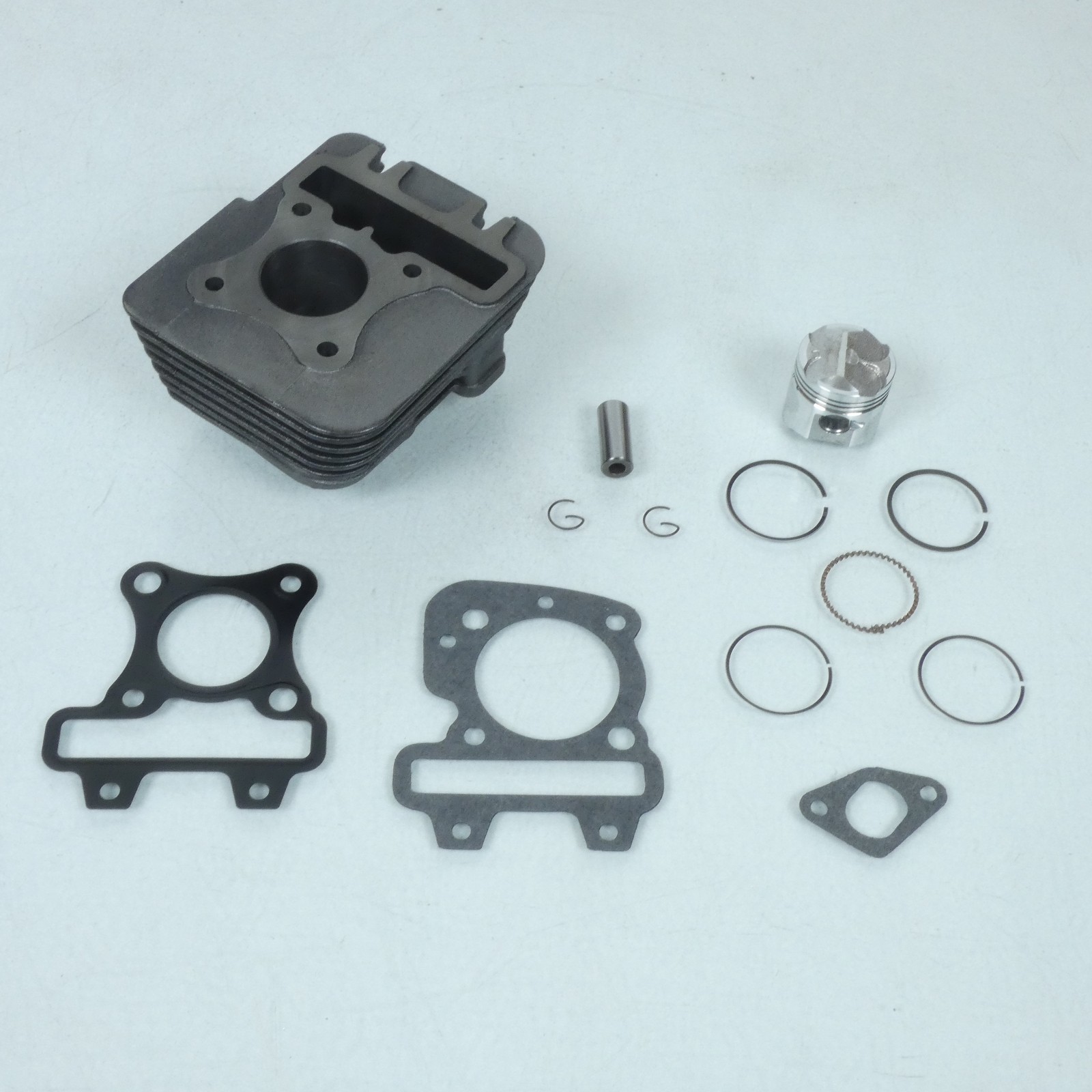 Cylindre piston 39mm P2R pour scooter Piaggio Fly 50 4T axe 13mm