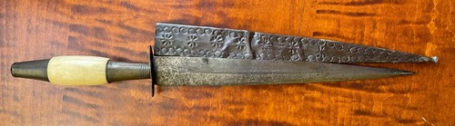 1800 Early 19C Spanish Dagger Bone Brass Grip Steel Blade w/ Sheath Stamped