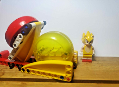 Lego Sonic Minifigur Super Sonic son019 aus 76999 mit Pod Launcher - gebraucht