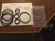 KRAUSE SEAL KIT 22-250 / 22-107 Cyl 4" X 1 3/8" X 8"
