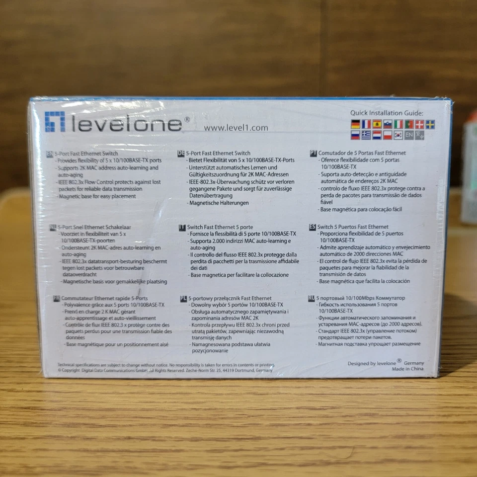 Conmutador Fast Ethernet externo de 5 puertos LevelOne PalmCom (FSW-0508TX) Foto 3 de 4