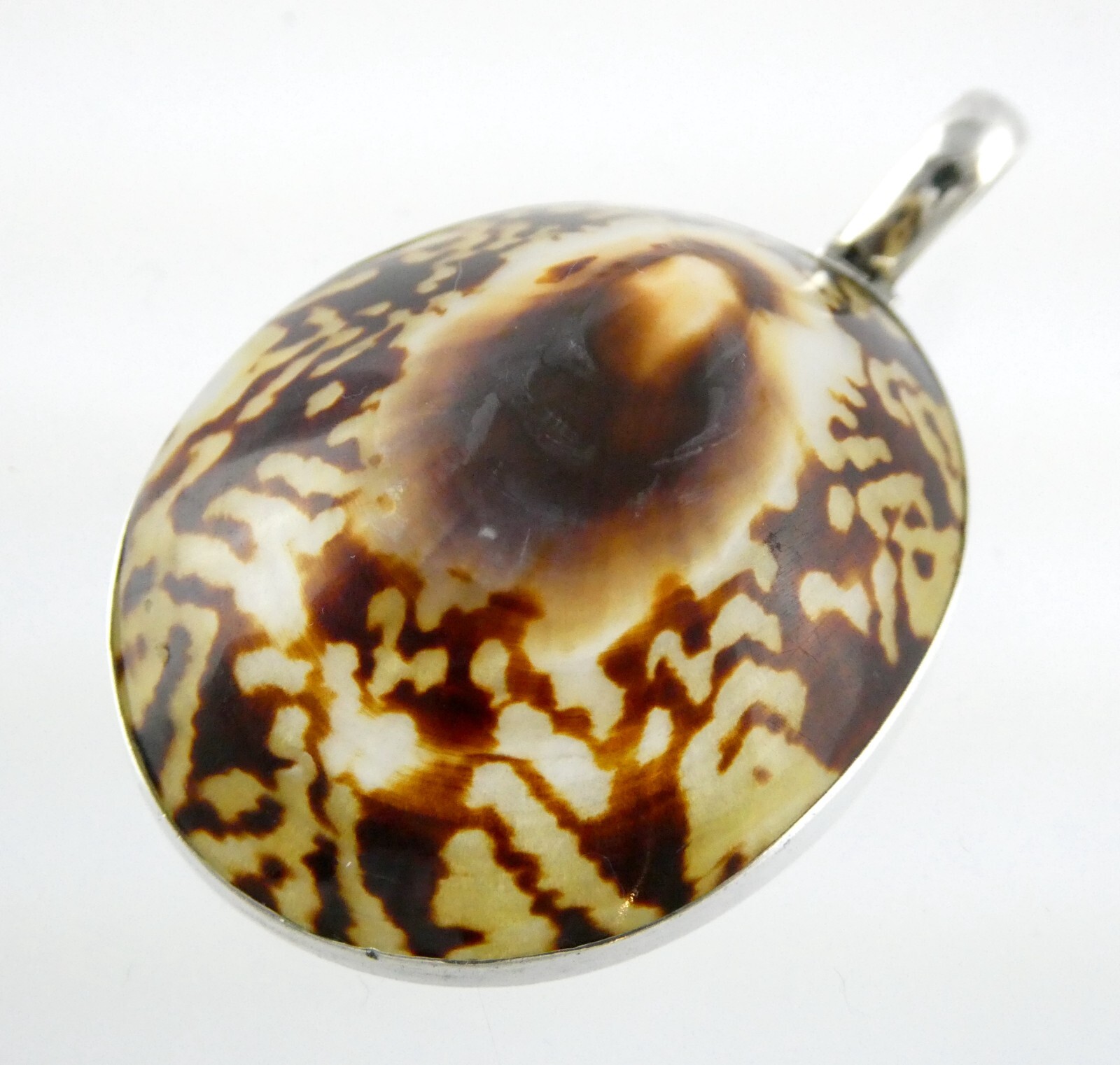 Sterling Silver Limpet Shell Statement Pendant 92… - image 1