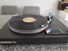 Kenwood KD-2070 Direct Drive Manual Turntable