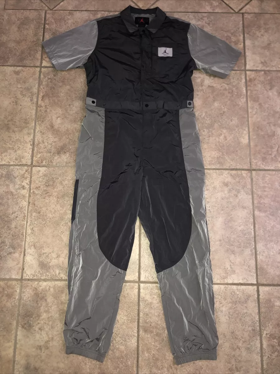 Nike Jordan Essentials Women s Flight Suit Jumpsuit Grey Sz L DD7063 082 140