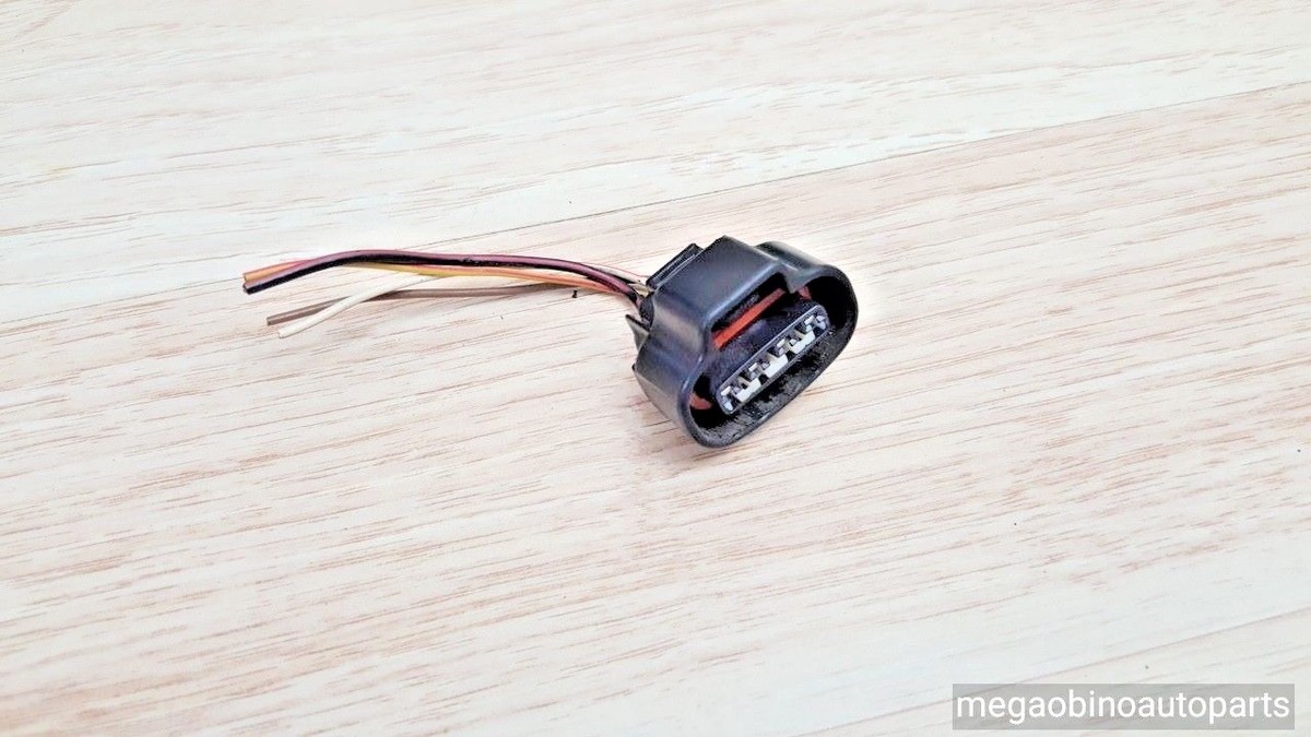 1992-1996 TOYOTA CAMRY CONNECTOR PIGTAIL IGNITION DISTRIBUTOR
