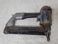 Everwin Stapler SN50S5 1" To 2" 16/17 Gauge Staples 7/16" Crown USED