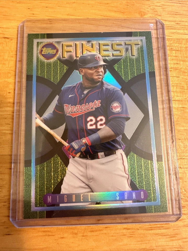 2022 Topps Finest Flashbacks Baseball Miguel Sano Black Refractor /25 #134 - Image 2 of 3