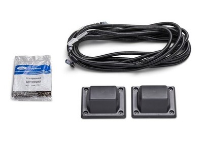 New in Box Ford PC3Z-14D453-A  1X Trailer BLIS kit SENSOR - PARKING AID SYSTEM