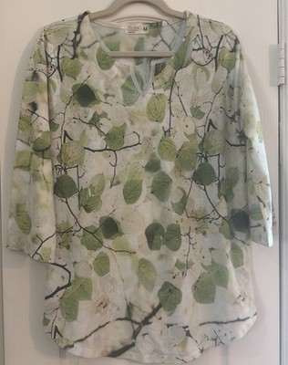 Atelier5 by Gozde Yilmaz Green Leaf Print V Neck 3/4 Sleeve Top Size M USA