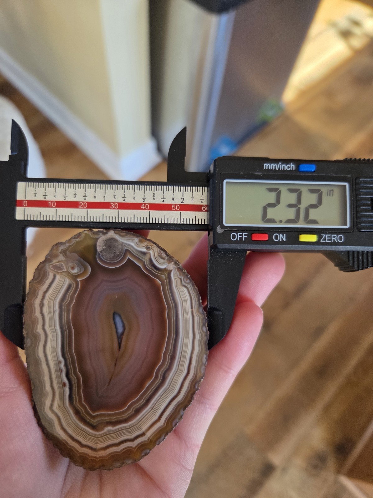 Large Chinese Fighting Blood Agate Warring State Agate Banded Half Nodule