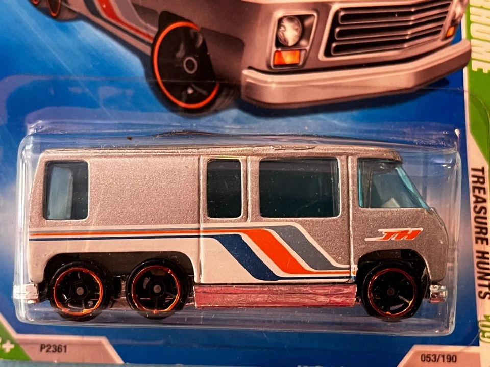 2009 Hot Wheels Treasure Hunts GMC Motorhome Metalflake Silver - Image 2 of 4