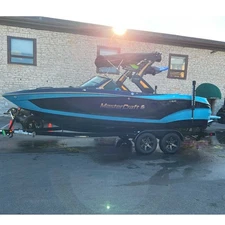 Like New 2022 Mastercraft X22 Surf Boat Fully Loaded