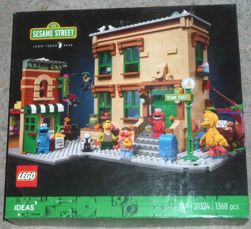 Lego Ideas 21324 123 Sesame Street avec 6 figurines et 1367 pièces de jeu