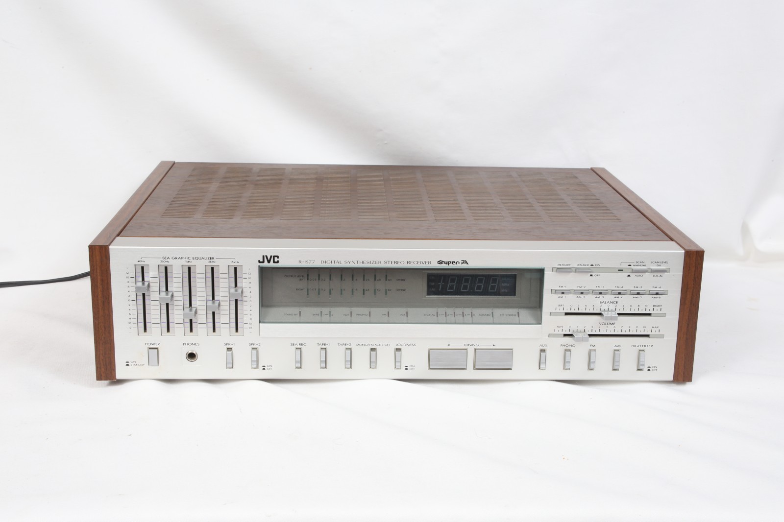 Vintage JVC R-S77 Stereo Receiver Digital Synthesizer see Video For repair Parts
