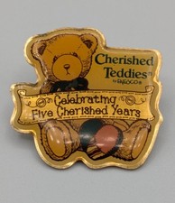 Cherished Teddies Lapel Pin Celebrating Five Cherished Years CRT371 1997