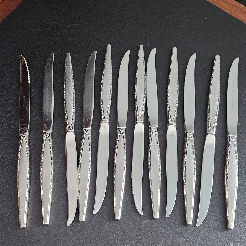 Oneida Venetia Conjunto de 12 Facas de Bife Comunidade Talheres de Aço Inoxidável Vintage MCM - Imagem 2 de 4