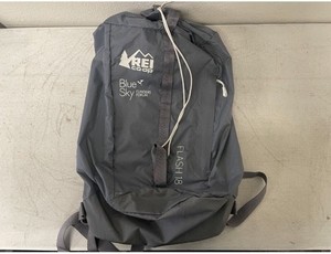 REI Flash Co-op Flash 18 Pack Gray Backpack with Crux 2L Reservoir - 2 Liters REI | Bags | Rei Flash Coop Flash 8 Pack Gray Backpack With  main image 3