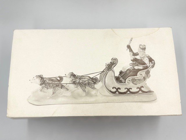 Dept 56 Snow Village Christmas Snow Carnival King and Queen Dog Sled #54869 NEW