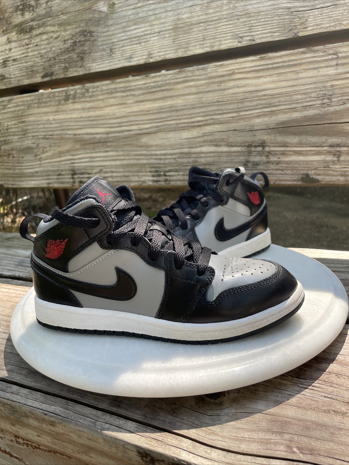 Nike Air Jordan 1 Retro Mid Shadow Red Black Shoes 640734-096 Youth Kids Size 3Y